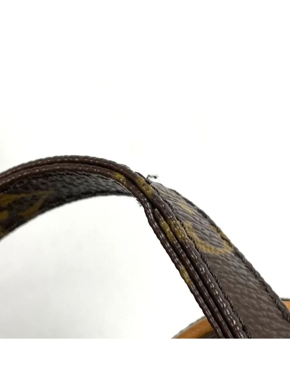 Louis Vuitton Pochette Maroulis Bandouliere Crossbody Shoulder Bag Monogram